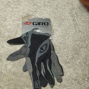 NEW Bicycle Giro gloves  size S